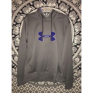 Under Armour Sweatshirt